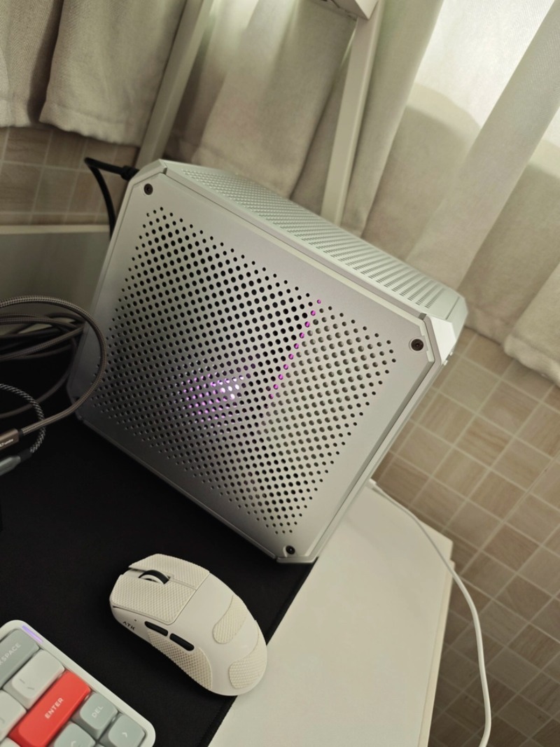New ITX Aluminum Alloy PC Case - Gpu Vertical Mount review and price